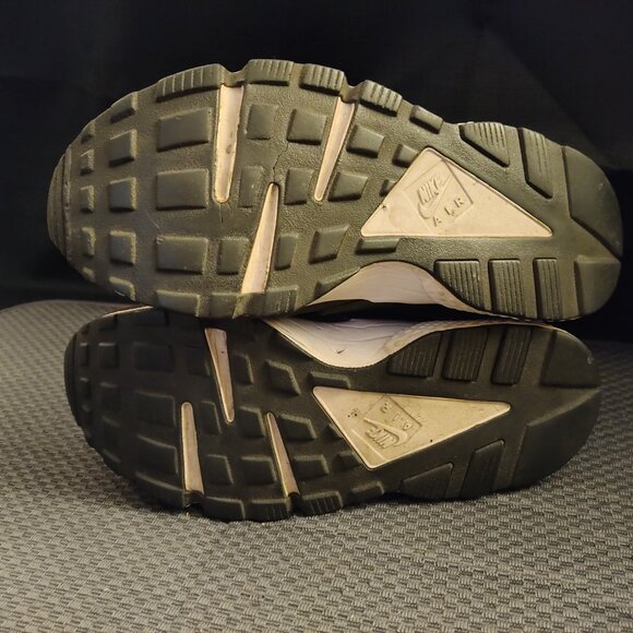 Nike Air Huarache Run Olive Size 8 - Picture 6 of 7